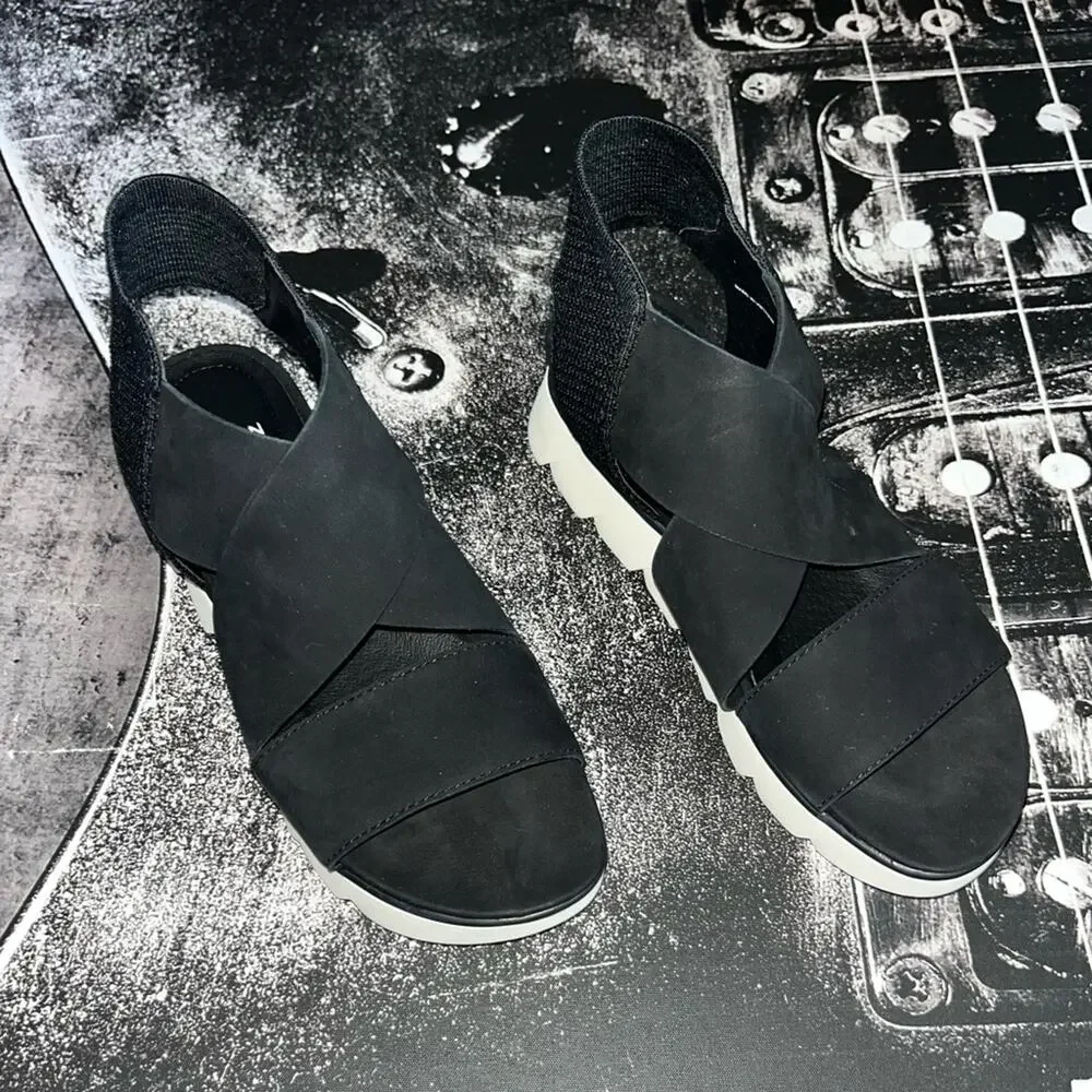 NEW Eileen Fisher Sandals